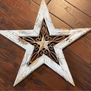 Rustic wood & metal 23” star